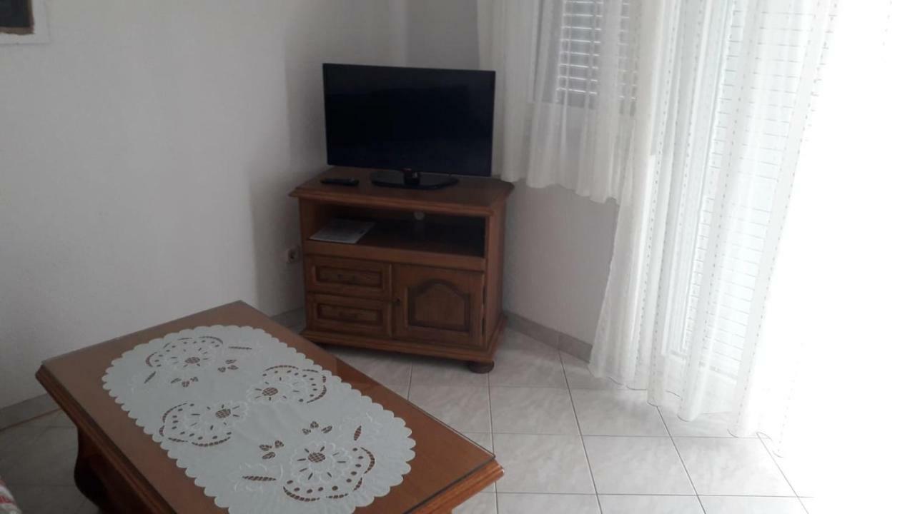Apartment Hrgic Vir Esterno foto